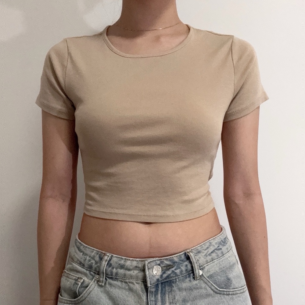 backless top <3 - Picture 1 of 4